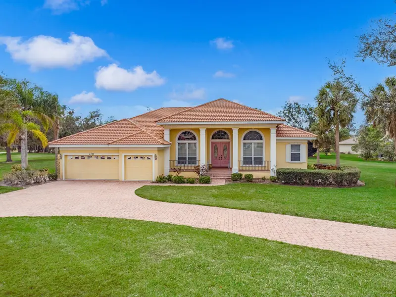6197 9th Avenue Cir Ne, FL