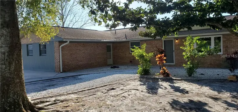 1420 Simmons Rd, FL