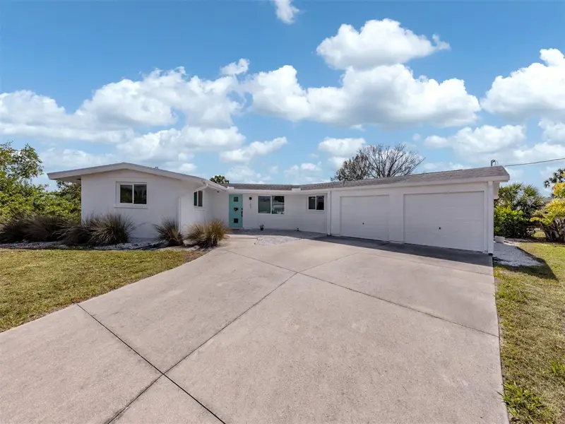 107 Sorrento Dr, FL