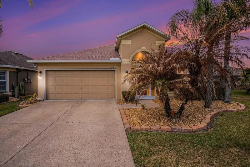 9524 Rolling Cir, FL