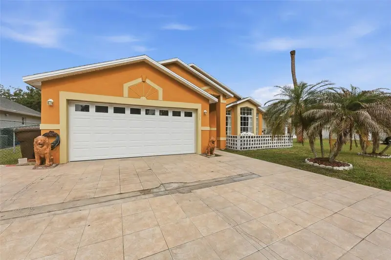 406 S Latonia St, FL