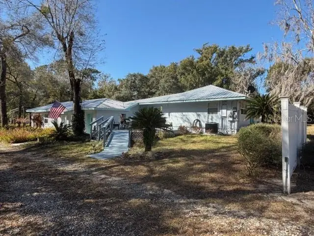 23404 Hobdy Rd, FL