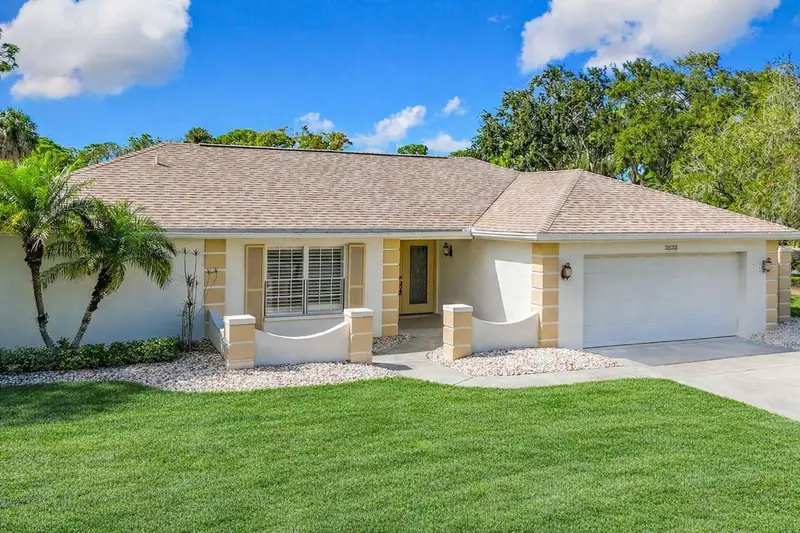 3522 Ferndell, FL