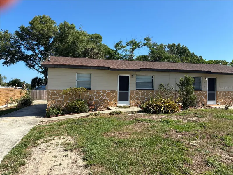 198 Oak St, FL