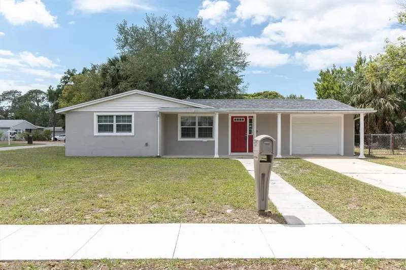 7037 Green St, FL