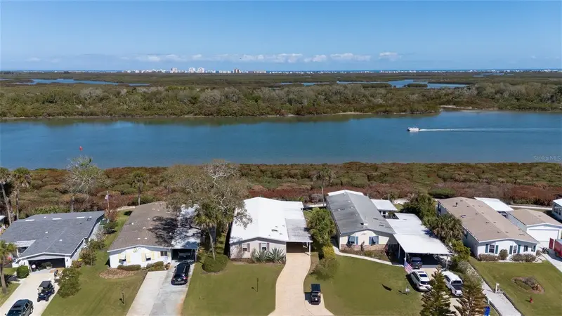 721 Navigators Way, FL