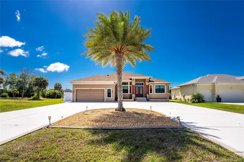174 Rotonda Blvd E, FL