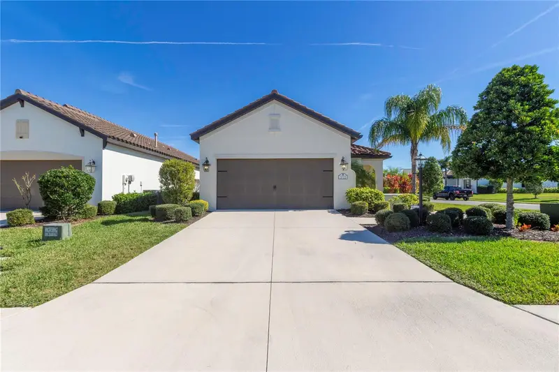 3723 Azurite Way, FL