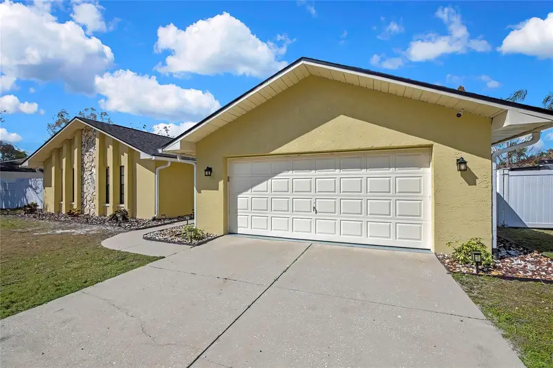3743 Meridean Pl, FL