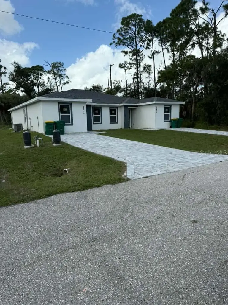 2217 Fraser St, FL