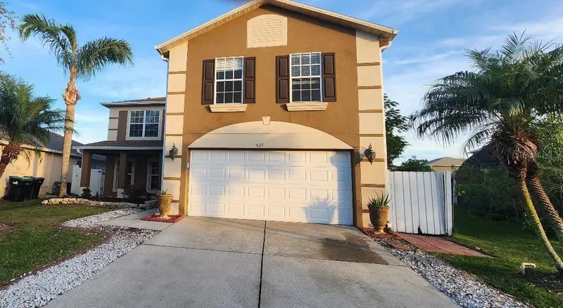 527 Windrose Dr, FL