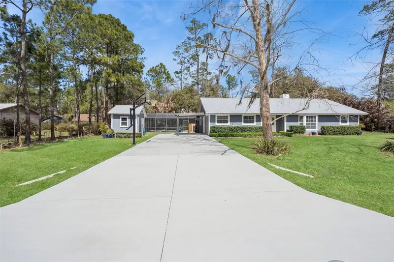 14335 Fresno Dr, FL