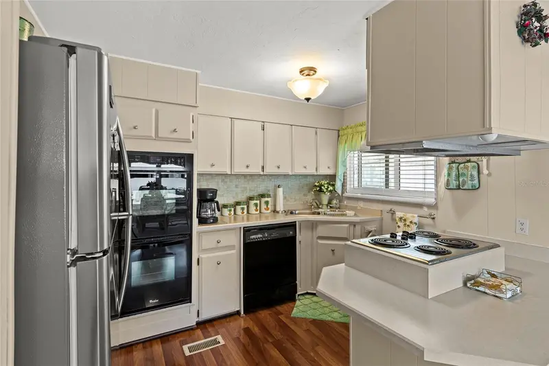 323 Terra Ceia Dr, FL