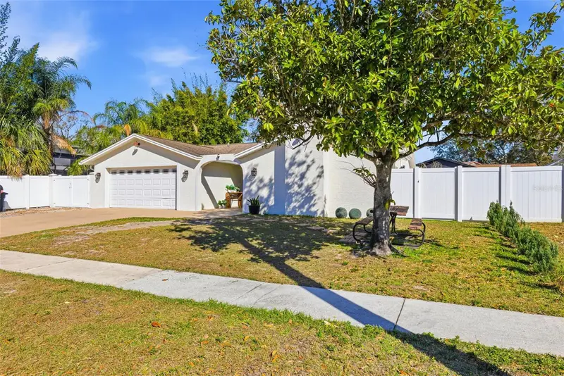 6415 Windwood Ct, FL