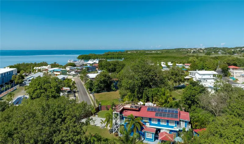 1/1a Gil Bouyet St, PR
