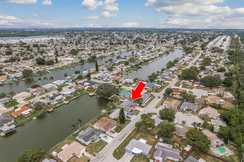 4036 Sunray Dr, FL