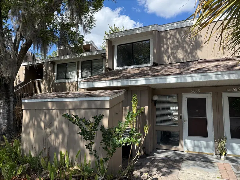 5055 Eaglesmere Dr #D-04, FL
