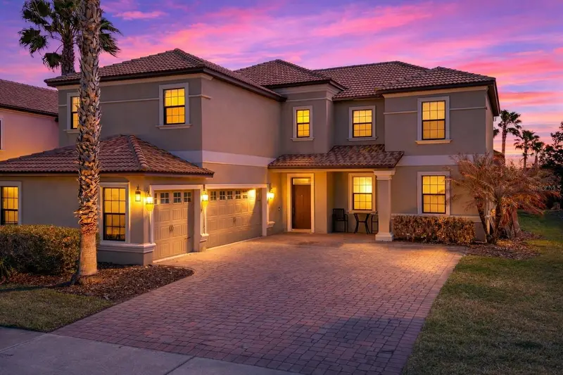 1303 Sea Pines Way, FL
