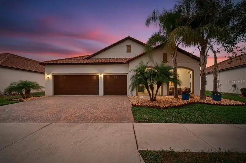 16805 Banner Shell Pl, FL