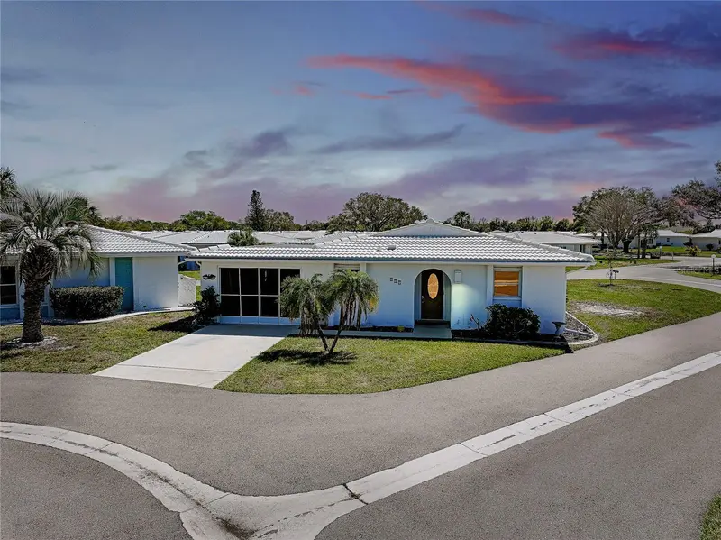 397 Circlewood Dr #Z1, FL