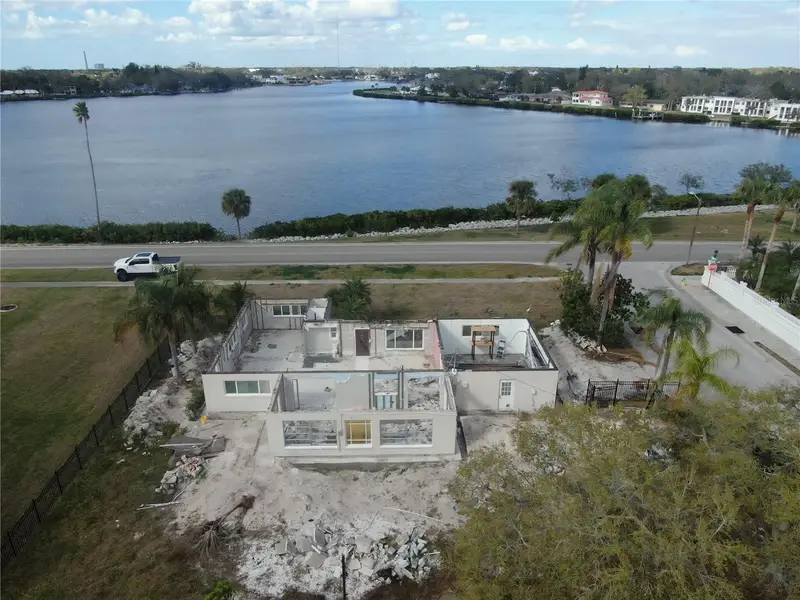 803 Whitcomb Blvd, FL
