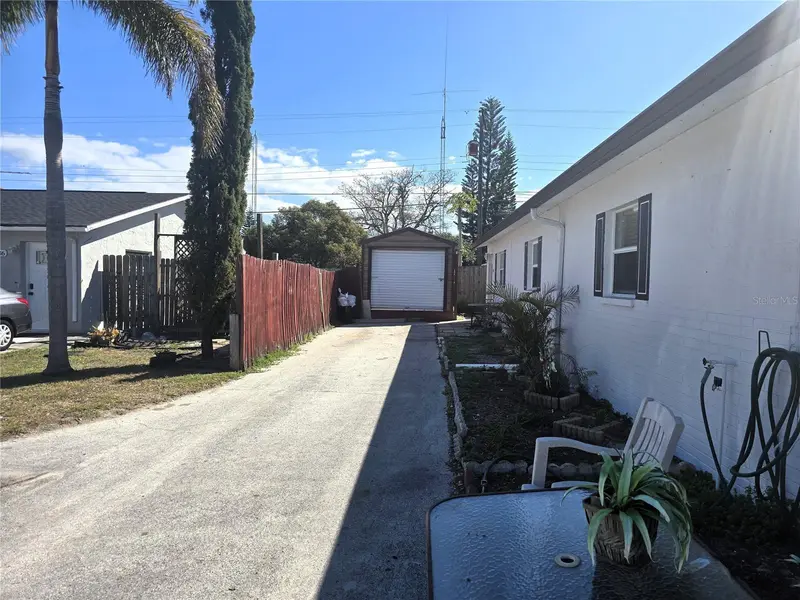 5422 Amy Ln, FL