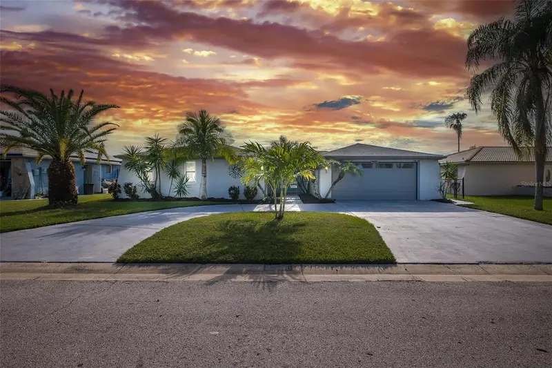 9816 San Mateo Way, FL