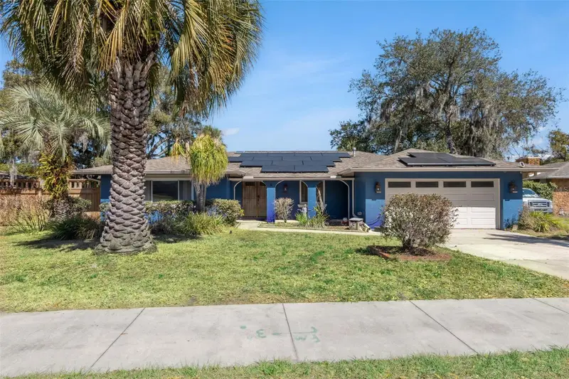 76 Sweetbriar Br, FL