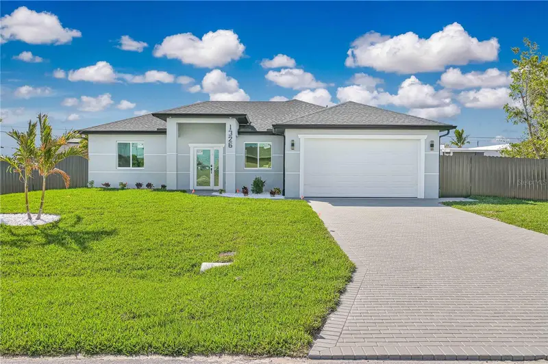 1326 Ne 7th Pl, FL