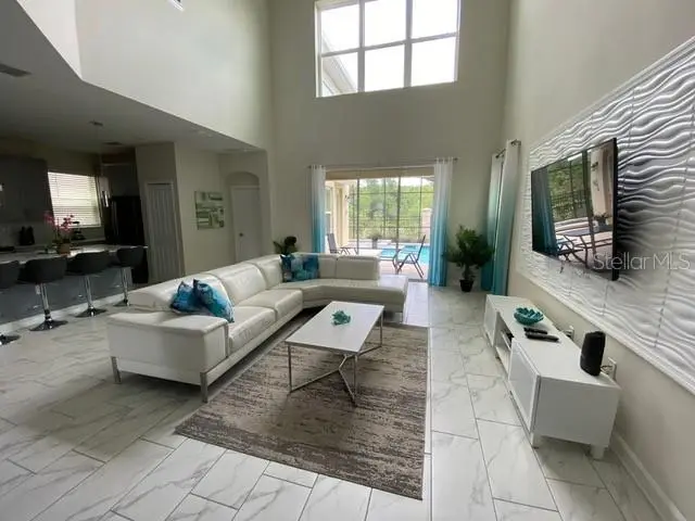 2813 Bookmark Dr, FL