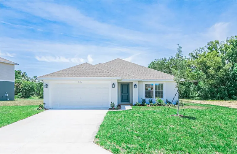 1245 Hickory Nut Dr, FL