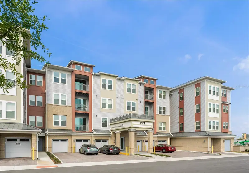 7521 Laureate Blvd #5308, FL
