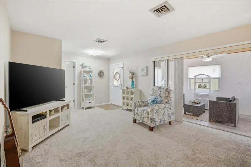 6108 Penny Ln, FL