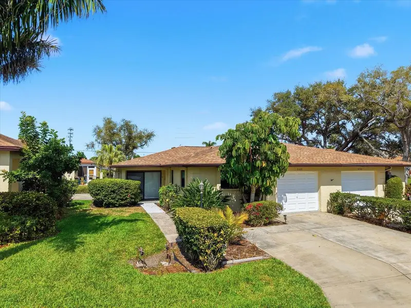 6108 Penny Ln, FL