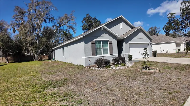 35045 Sweet Leaf Ln, FL