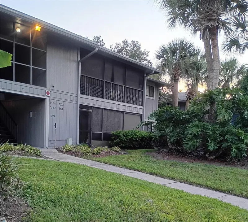 2542 Oak Park Way #101, FL