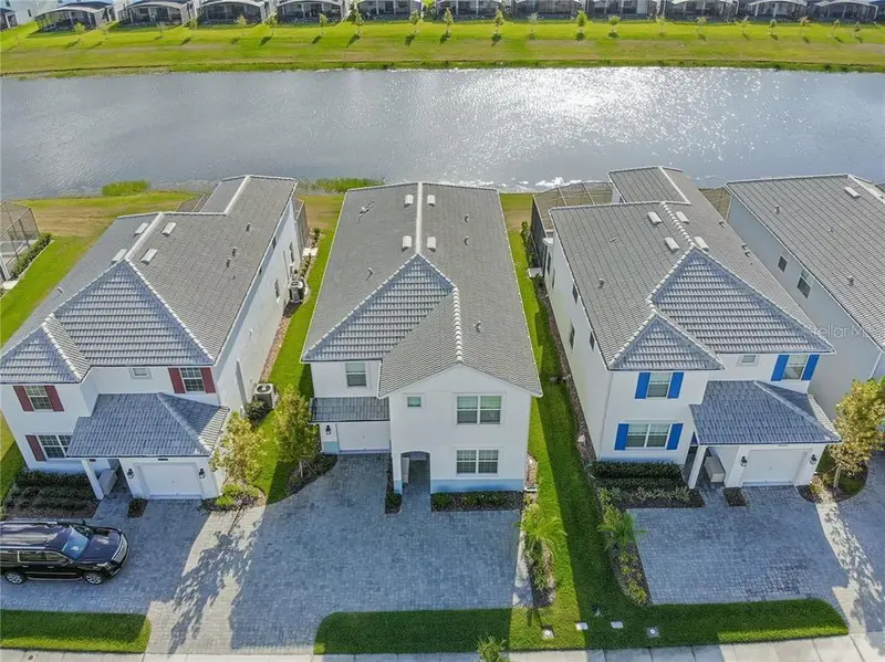 4779 Kings Castle Cir, FL