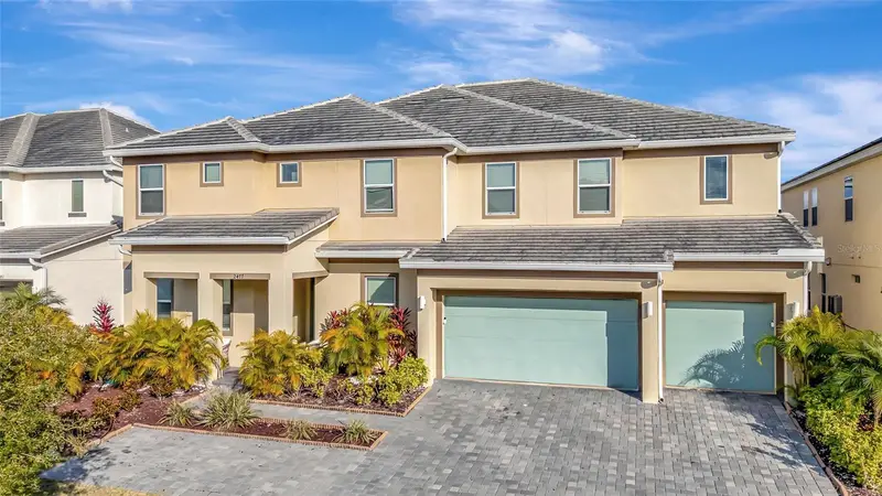 2477 Shanti Dr, FL