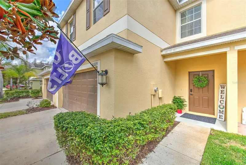 20223 Indian Rosewood Dr, FL