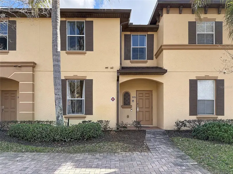 223 Napoli Dr, FL