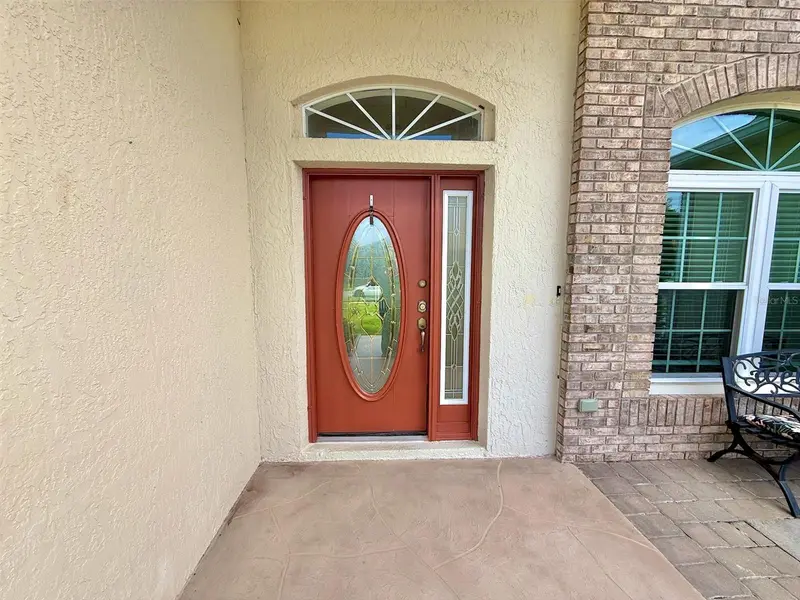 231 Strathmore Cir, FL