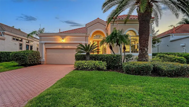 3511 Fair Oaks Ct, FL