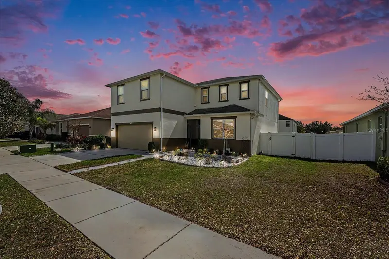 10617 Aldo Moro Dr, FL