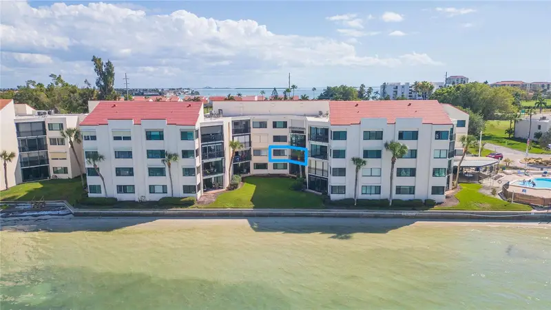 5633 Puerta Del Sol Blvd S #204, FL