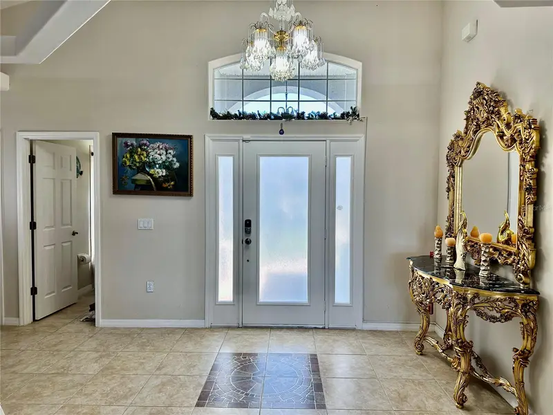 1947 Fairway Loop, FL