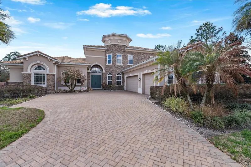 18002 Bellezza Dr, FL