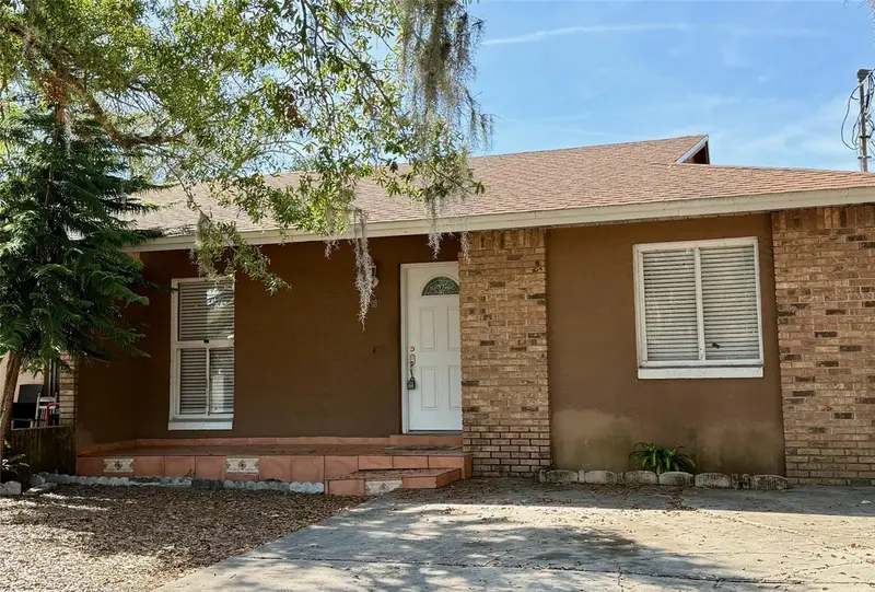 908 Tucker Ave, FL