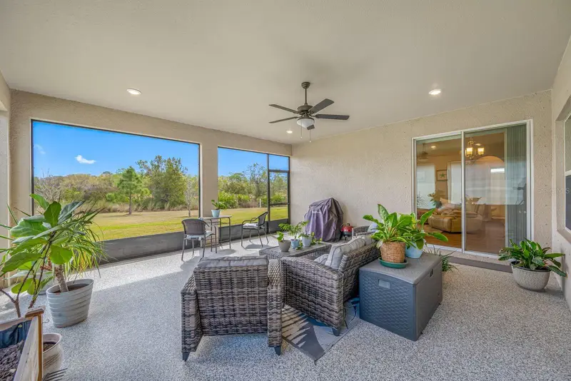 16117 67th Ct E, FL
