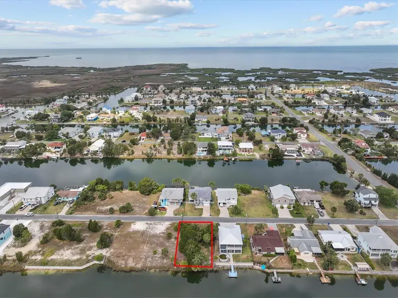 3254 Azalea Dr, FL