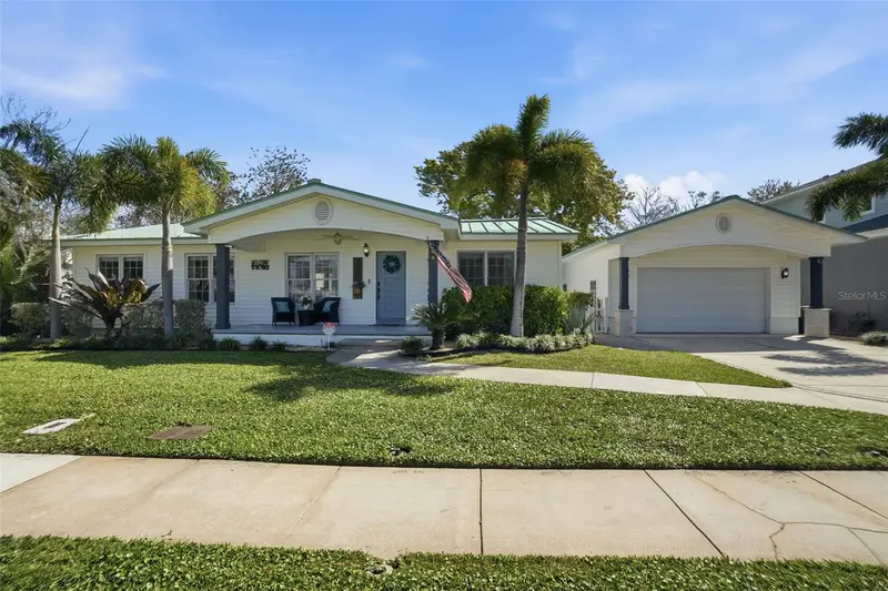 759 Lantana Ave, FL